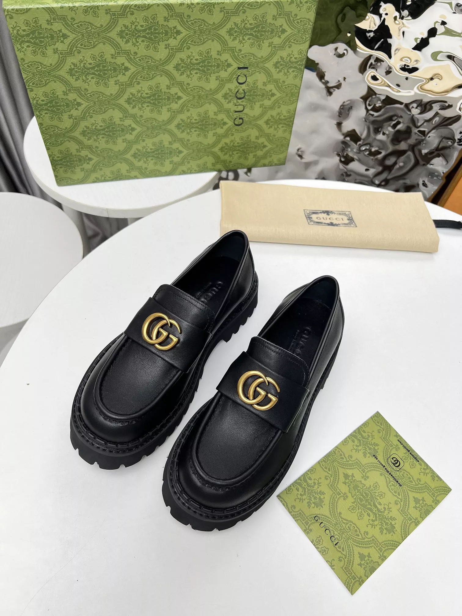 gucci oxfords chaussures pour femme s_12751642